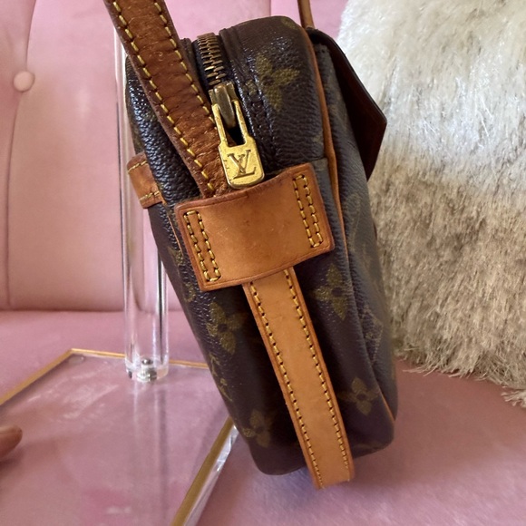 💯 Louis Vuitton Monogram Jeune Fille Canvas Crossbody Bag with Tan Leather Trim - Picture 7 of 16